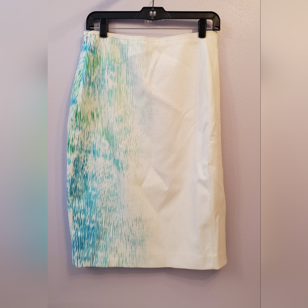 NWT Tahari Maddie Elegant Cream. Green & Blue Women's Pencil Skirt Sz 8